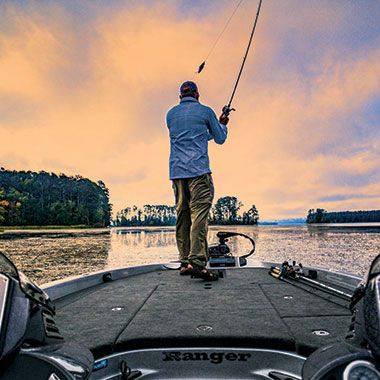 Casting Reel Buyer's Guide | Bass Pro Shops