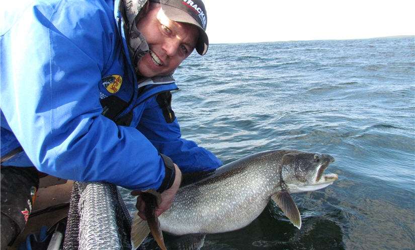 Use 3-Way Rigs on One of the Strangest Fighting Freshwater Fish, Lake Trout  (video)