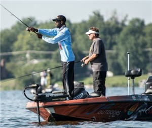 Brian Latimer Breaks-Down How and Where to Fish The Ned Rig for Bass  (video)