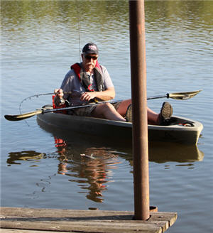 You Can Make Fishing Easier on a Kayak With These DIY Tips (video)