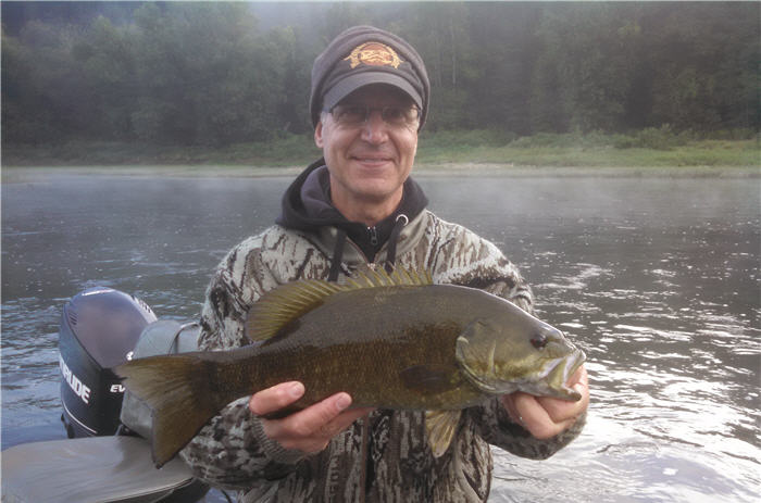 smallmouth brown bass 700