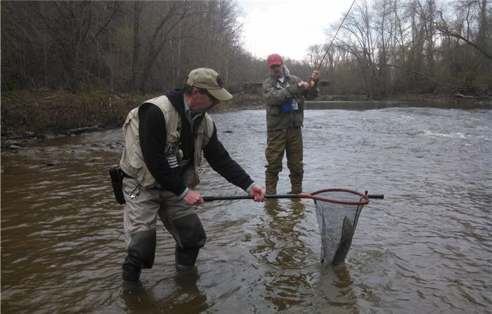 6 Low-Water Fly Fishing Tips for Great Lakes Steelhead