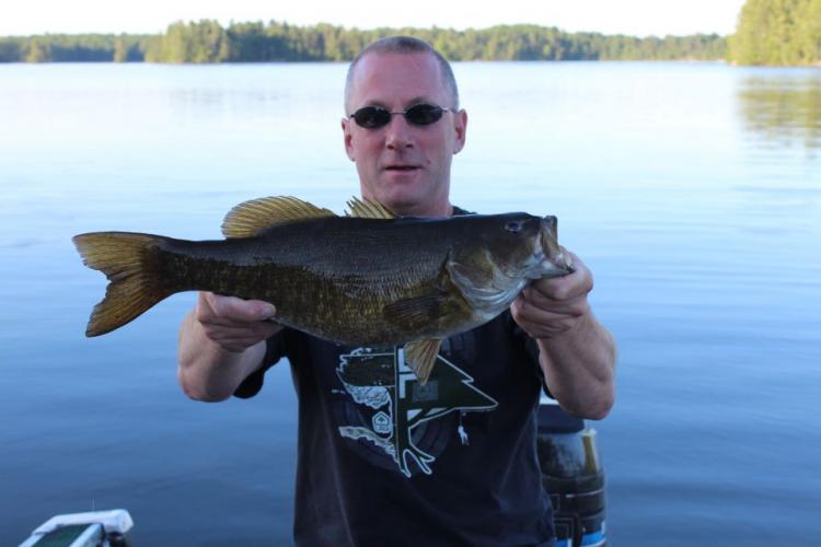 Braggin' Board Photo: Bass Fishing