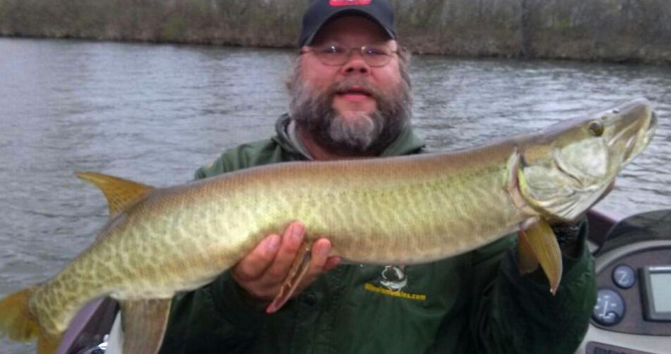 Braggin' Board Photo: Muskie Fishing at Spring Lake