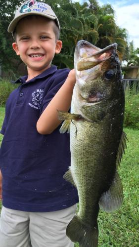 Braggin' Board Photo: MICHAEL'S HUGE BASS!!!