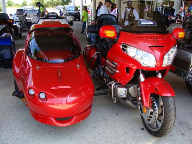 Braggin' Board Photo: Sweet Ride - Touring America!