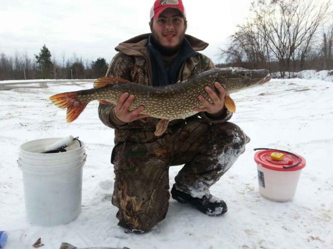 Braggin' Board Photo: Ice fishing Barge Canal