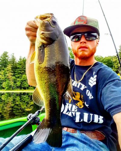 Braggin' Board Photo: Kayak Bass Fishing