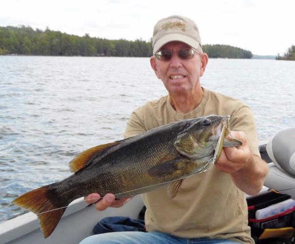 Braggin' Board Photo: 19 inch Bass