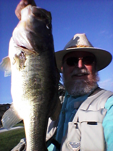 Braggin' Board Photo: April Bass Fishing 10 lb catch