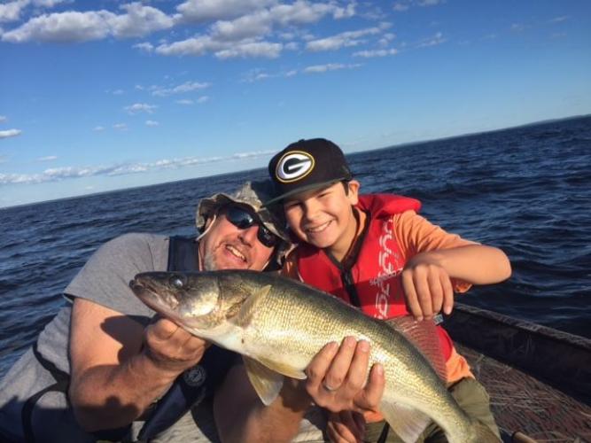 Braggin' Board Photo: 27 in Walleye