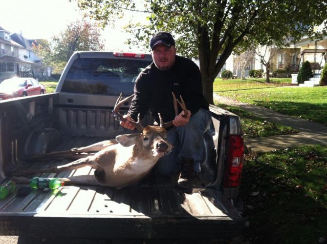 Braggin' Board Photo: 2012 Buck