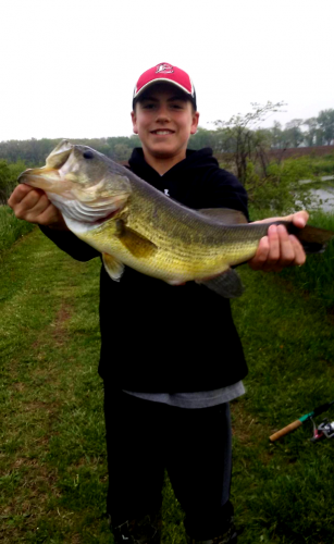 Braggin' Board Photo: Monster Bass