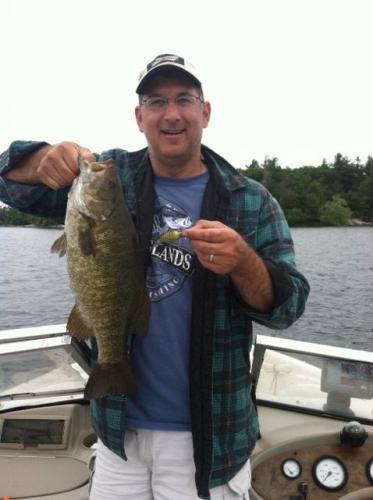 Braggin' Board Photo: Smallmouth Bass 19 5 inches