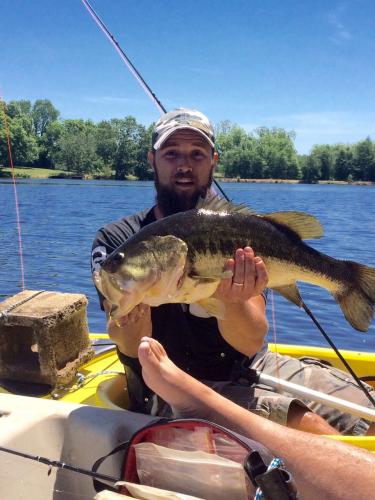 Braggin' Board Photo: Fishing bass from a kayak