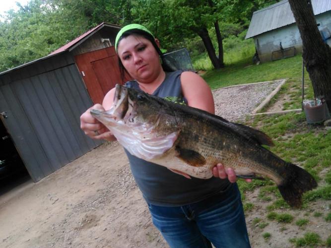 Braggin' Board Photo: Bass Fishing