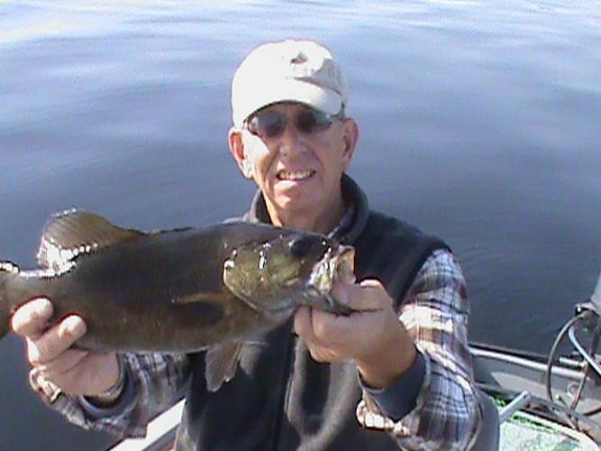 Braggin' Board Photo: 15 19 inch bass