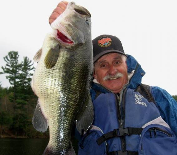 Braggin' Board Photo: WOW! Jim "Jim Fish" Boyne 7 Lb 10  oz Bass