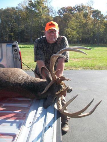Braggin' Board Photo: Big Tennessee 16-point Whitetail