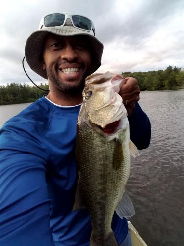 Braggin' Board Photo: 4 lb 2 oz Bass