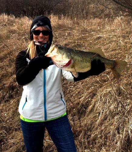 Braggin' Board Photo: Laura's Big Bass