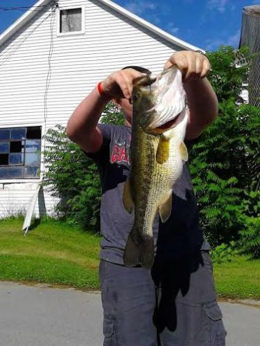 Braggin' Board Photo: 6lb 5oz bass