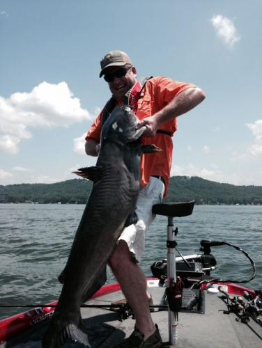 Braggin' Board Photo: Monster Bue Cat