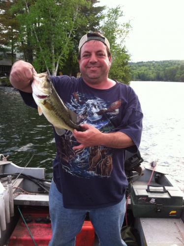 Braggin' Board Photo: Bass fishing