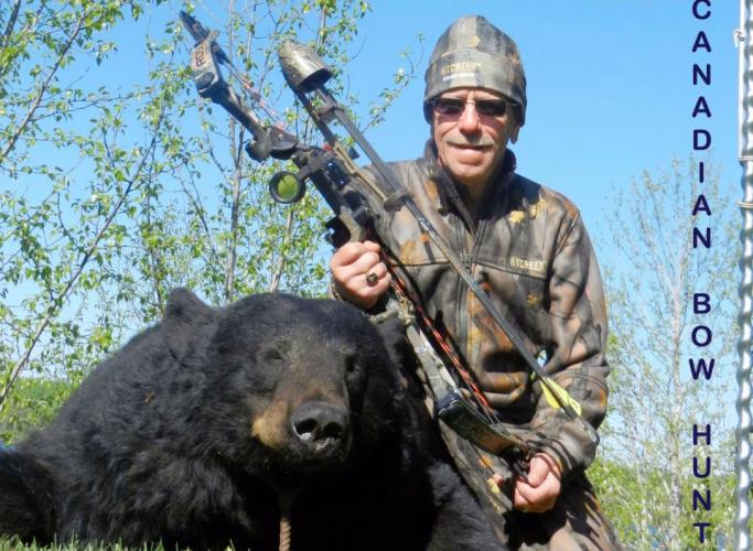 Braggin' Board Photo: Bear 300 pounds shot by bow in Canada