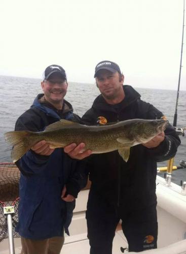 Braggin' Board Photo: Ian Brucker - Walleye