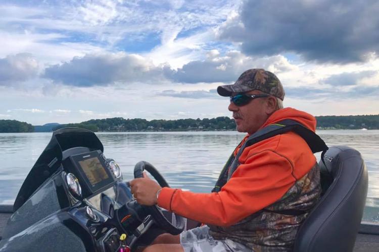 Braggin' Board Photo: Cruising the lake