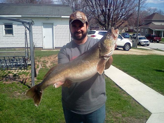 Braggin' Board Photo: Big Walleye