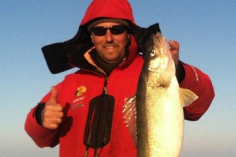 News & Tips: Catch World Class Walleye in the Annual Migration Route & Spawning Grounds of Lake Erie...