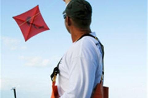 Kite Release Clip  Fishing basics, Surf fishing rigs, Kite