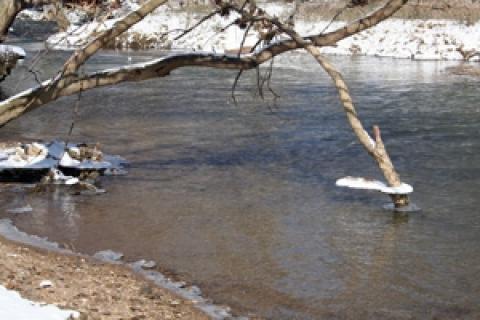 News & Tips: Respect Ice-Covered Waterways While Hiking...