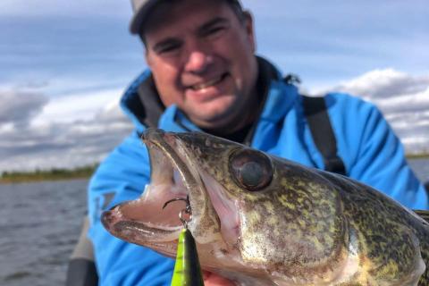 Early Season Post Spawn Walleye Tactics