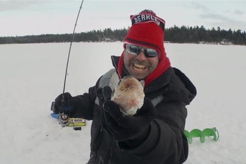 BEST TECHNIQUE - Ice Fishing- Snare Rod 