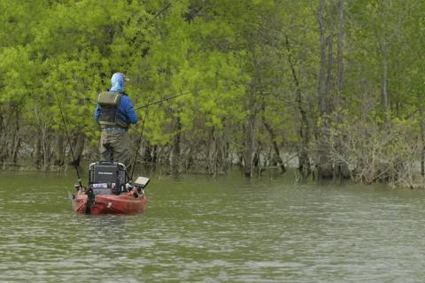 Trailer Hitch Fish Rod Holder - Fishing Lakes - Rivers from your