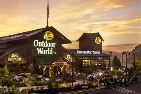 Explore Best of Alaska: Salmon Fishing The Kenai River & Bass Pro's  Anchorage Store