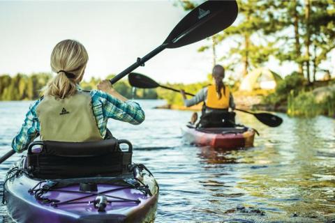 Ascend, D10 Kayak [Paddling Buyer's Guide]