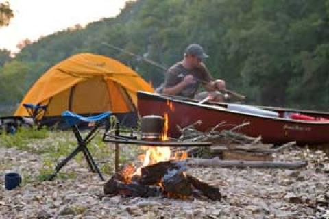 News & Tips: 5 Easy Shelter Options When Camping Along Rivers...