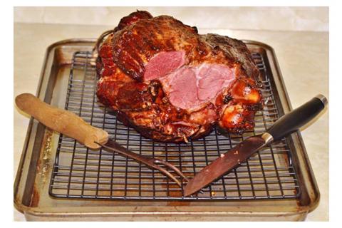 smoked bear ham 