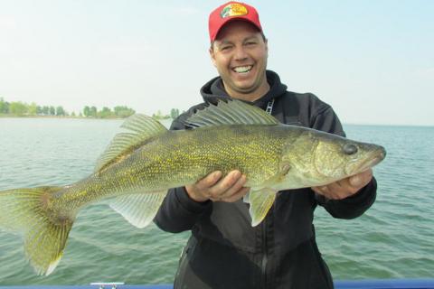 News & Tips: 3 Key Tips for Catching Some River Walleye Action (video)...
