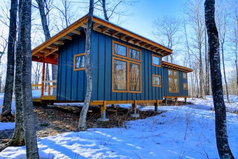 Tiny Glamping Cabin by Tiny Glamping Cabin