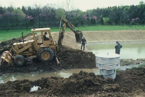 How to Construct a Farm Pond: Step-by-Step Guide