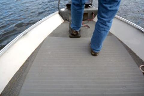 News & Tips: Deck Mats Make Boating Easier on the Body...