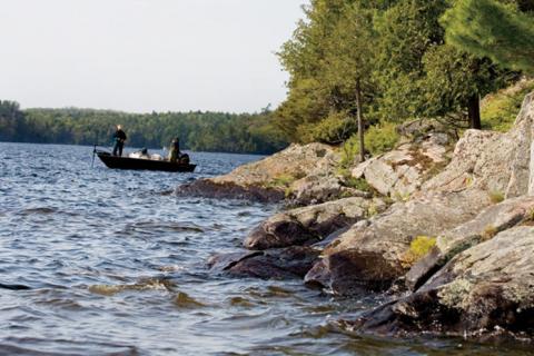 News & Tips: How to Enjoy Fishing in the Wind