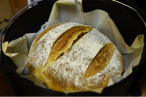 Bread baked in a dutch over