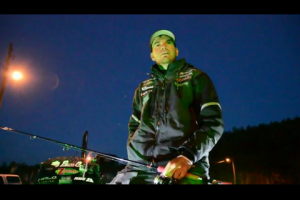 1Source Video: Adrian Avena Split Between Spinning and Casting Gear on Smith Lake