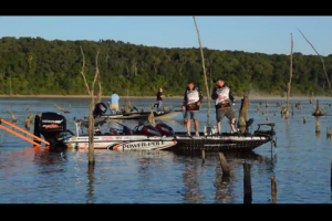 1Source Video: Power Pole & Drift Paddle Tips With the Buntings